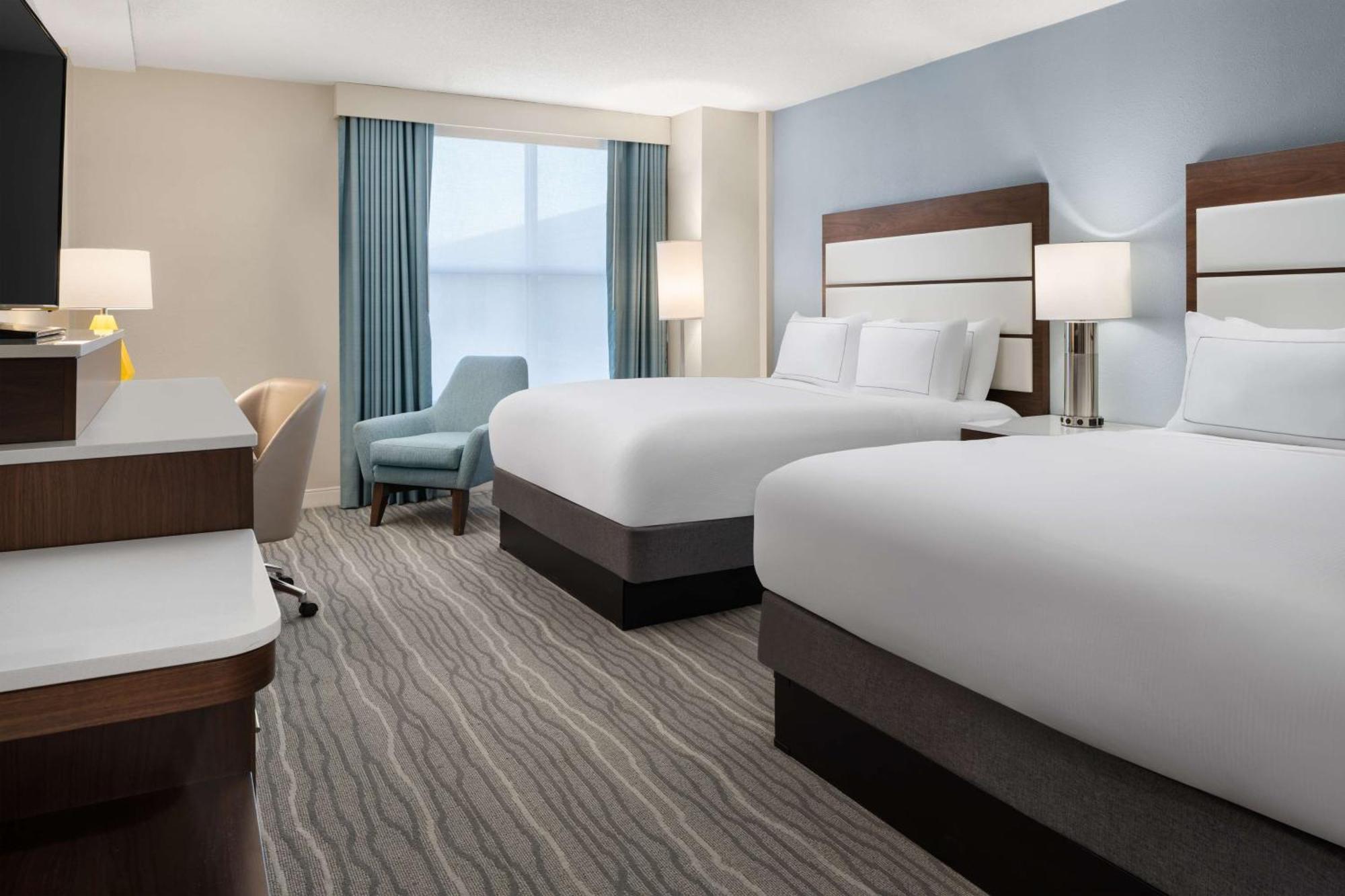 Doubletree By Hilton Norfolk Airport Hotel Buitenkant foto